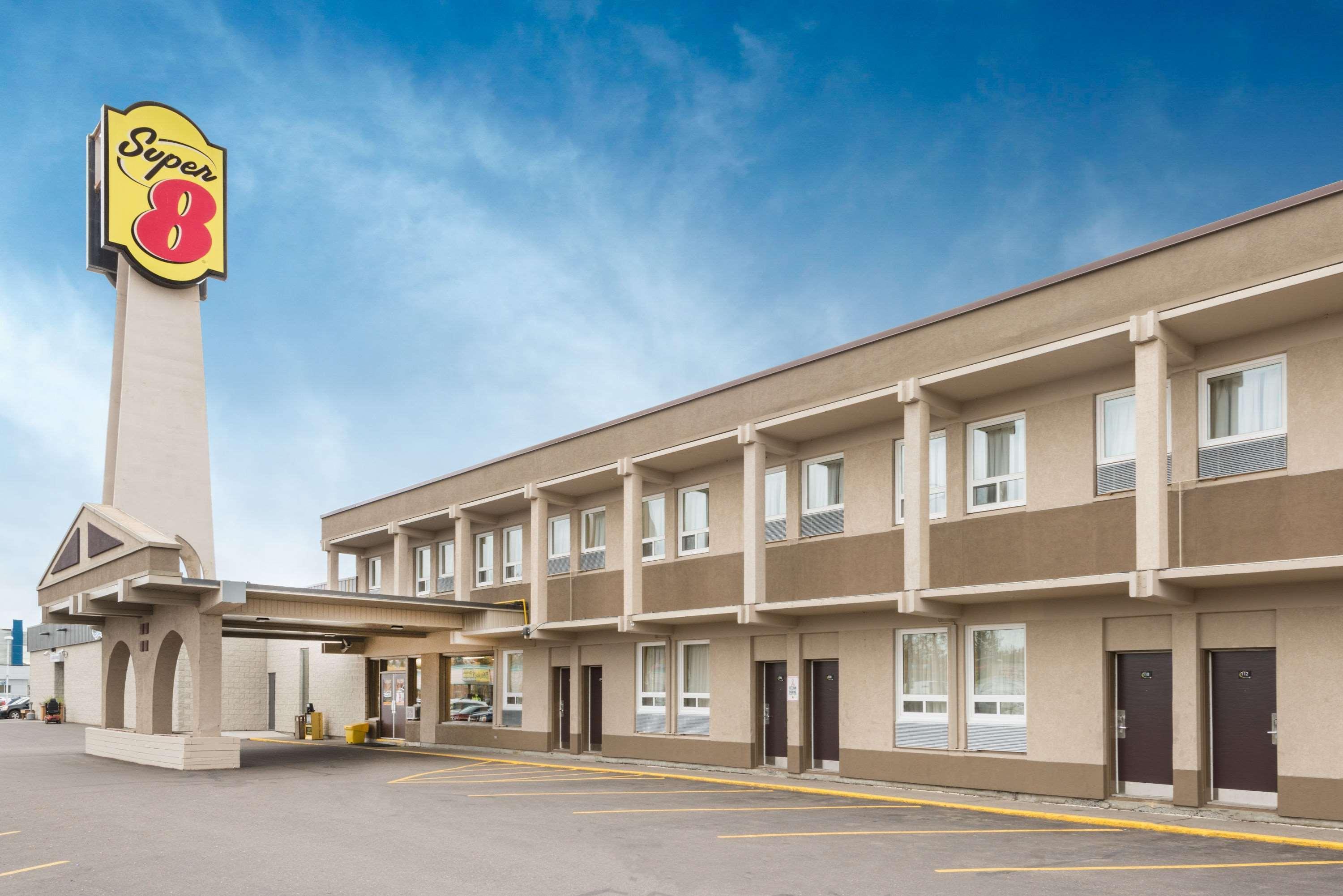 Super 8 By Wyndham Thunder Bay Motel Exterior foto